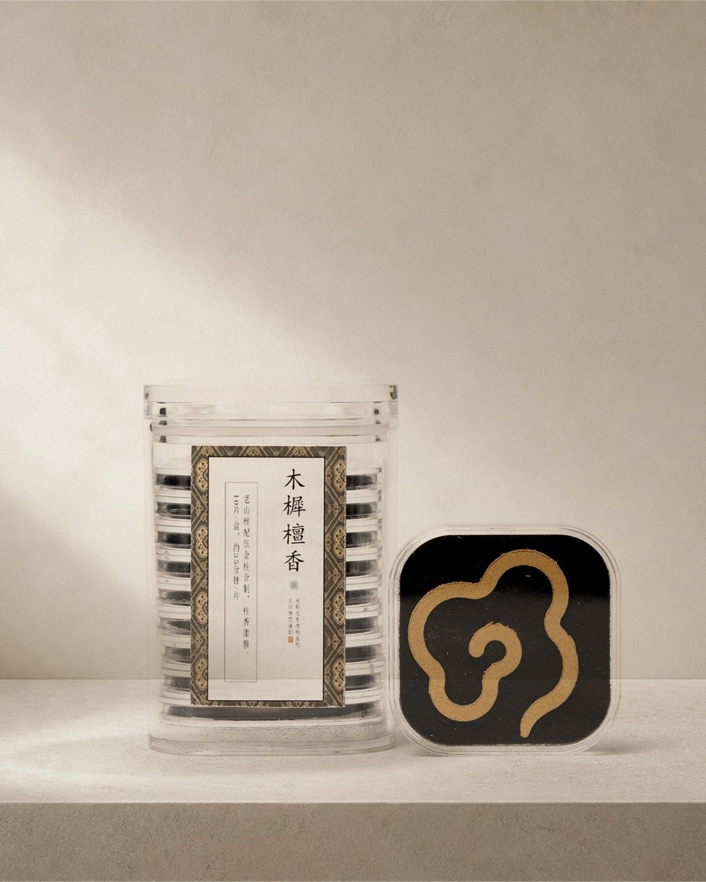 09-osmanthus-sandalwood-hero-1.jpg Osmanthus Sandalwood - Image 1